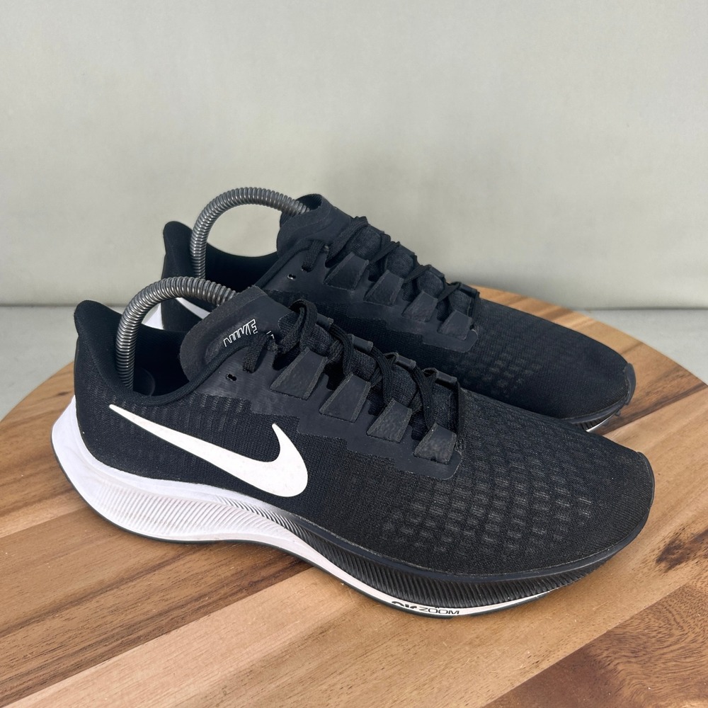 Nike Air Zoom Pegasus 37 Mens Black White Running Shoes BQ9647-002 Size 9.5